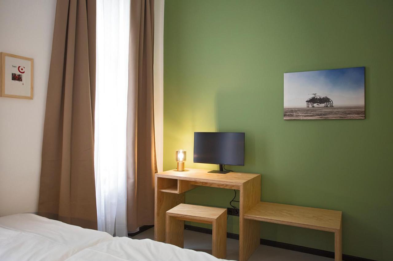 Schillinger-Berlin Am Tempelhofer Feld Aparthotel Exterior foto