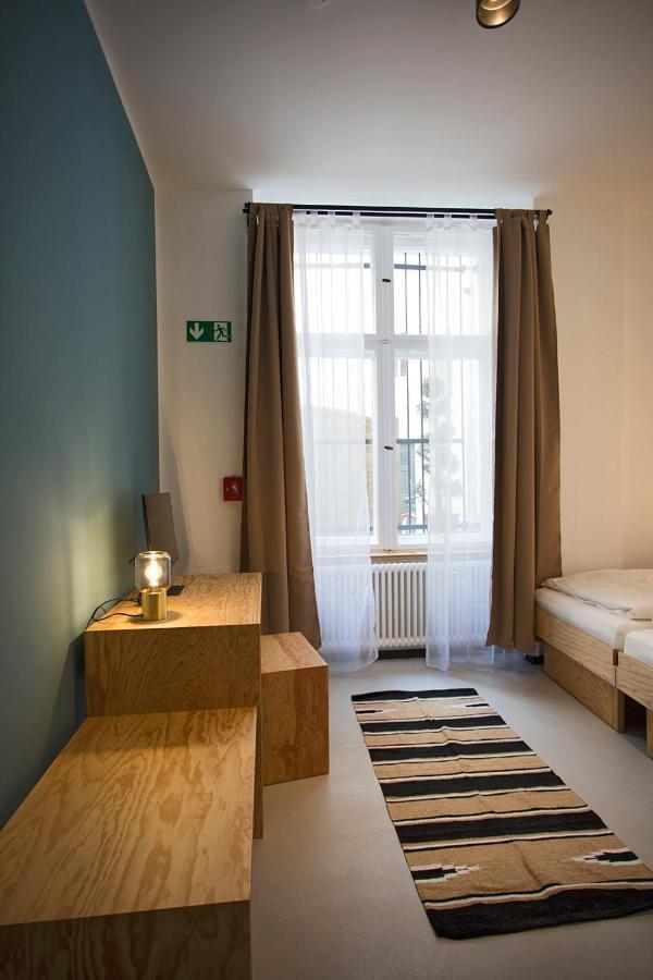 Schillinger-Berlin Am Tempelhofer Feld Aparthotel Exterior foto